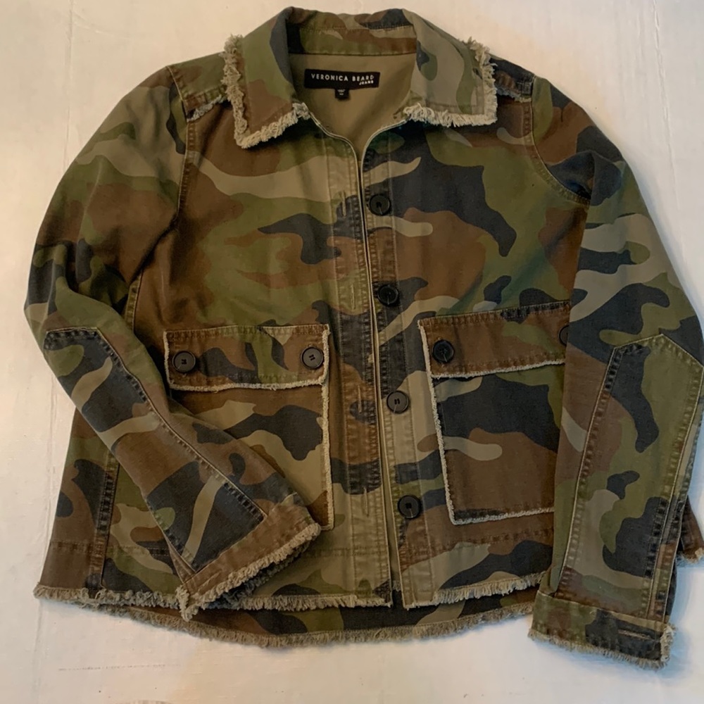 Veronica Beard women’s camo jacket with subtle fringe edging and black buttons
